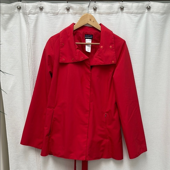 Patagonia Larissa Red Trench Coat Lightweight Water-Resistant, women’s medium - Picture 1 of 11